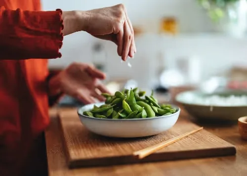 20 High-Protein, Low-Calorie Foods for Weight Loss